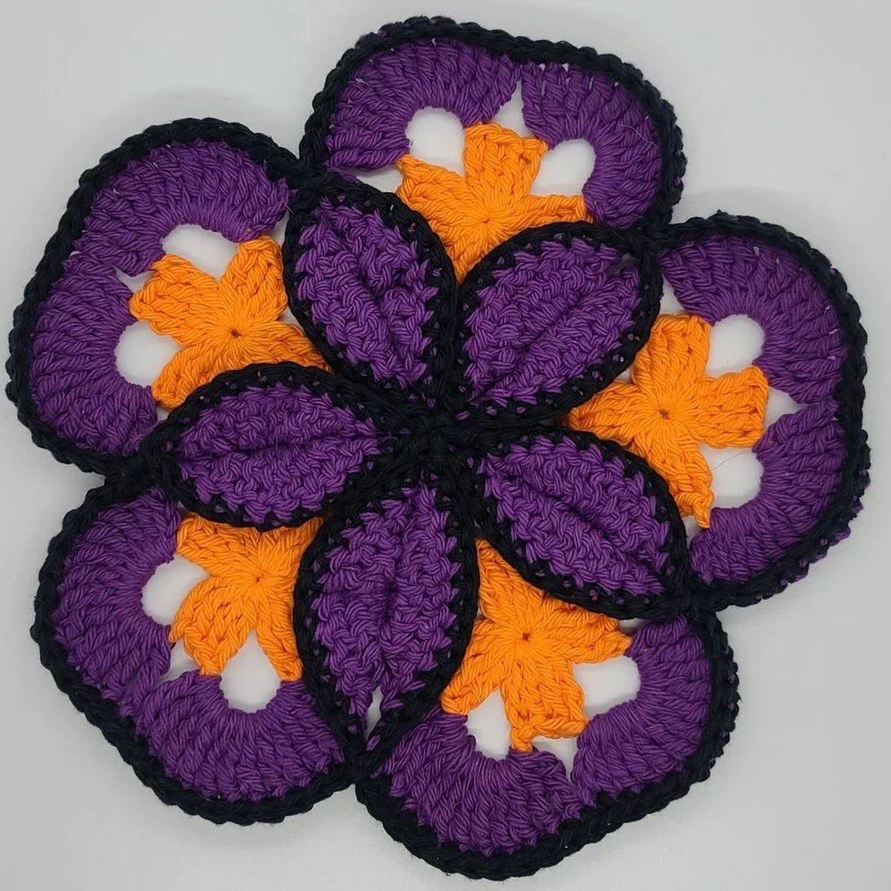 Trivet - Picture 1 of 1